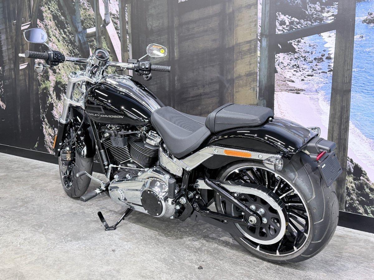 2026 HARLEY-DAVIDSON FXBR BREAKOUT (117) CRUISER