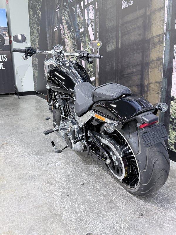 2026 HARLEY-DAVIDSON FXBR BREAKOUT (117) CRUISER