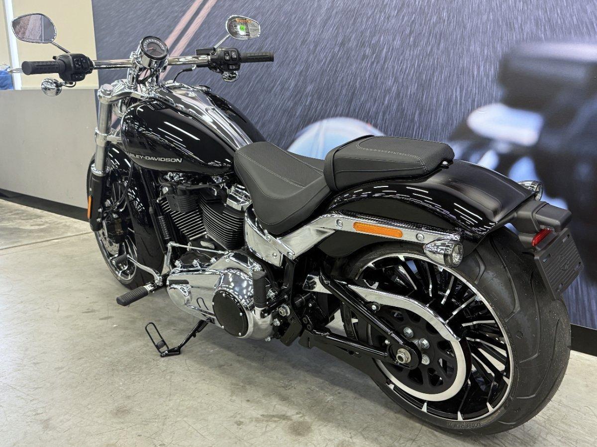 2026 HARLEY-DAVIDSON FXBR BREAKOUT (117) CRUISER
