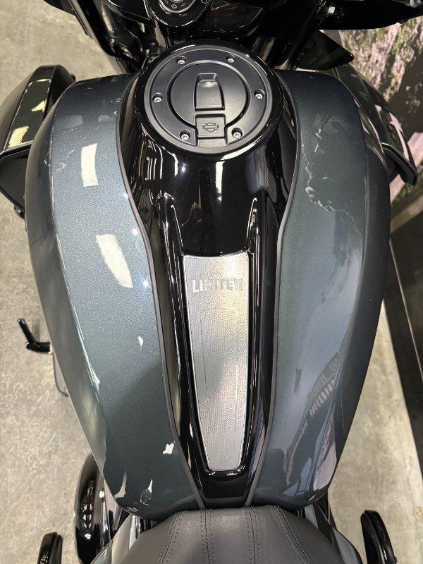 2026 HARLEY-DAVIDSON FLHXL STREET GLIDE LIMITED 117 CRUISER