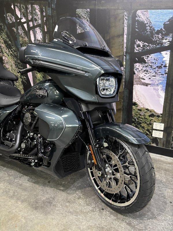 2026 HARLEY-DAVIDSON FLHXL STREET GLIDE LIMITED 117 CRUISER