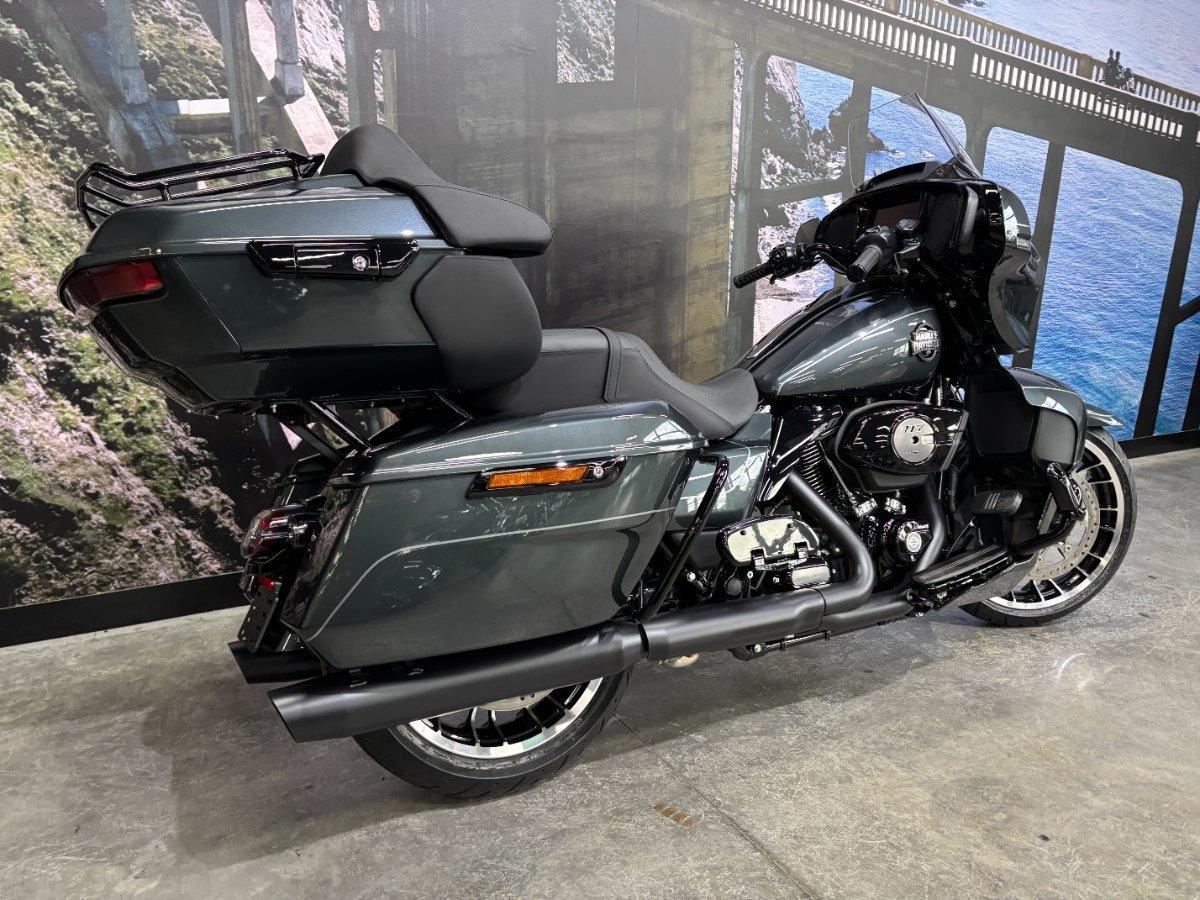 2026 HARLEY-DAVIDSON FLHXL STREET GLIDE LIMITED 117 CRUISER