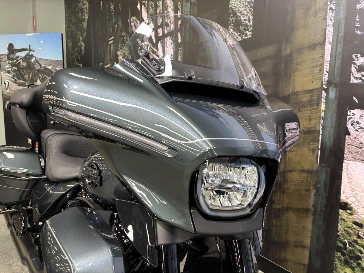 2026 HARLEY-DAVIDSON FLHXL STREET GLIDE LIMITED 117 CRUISER