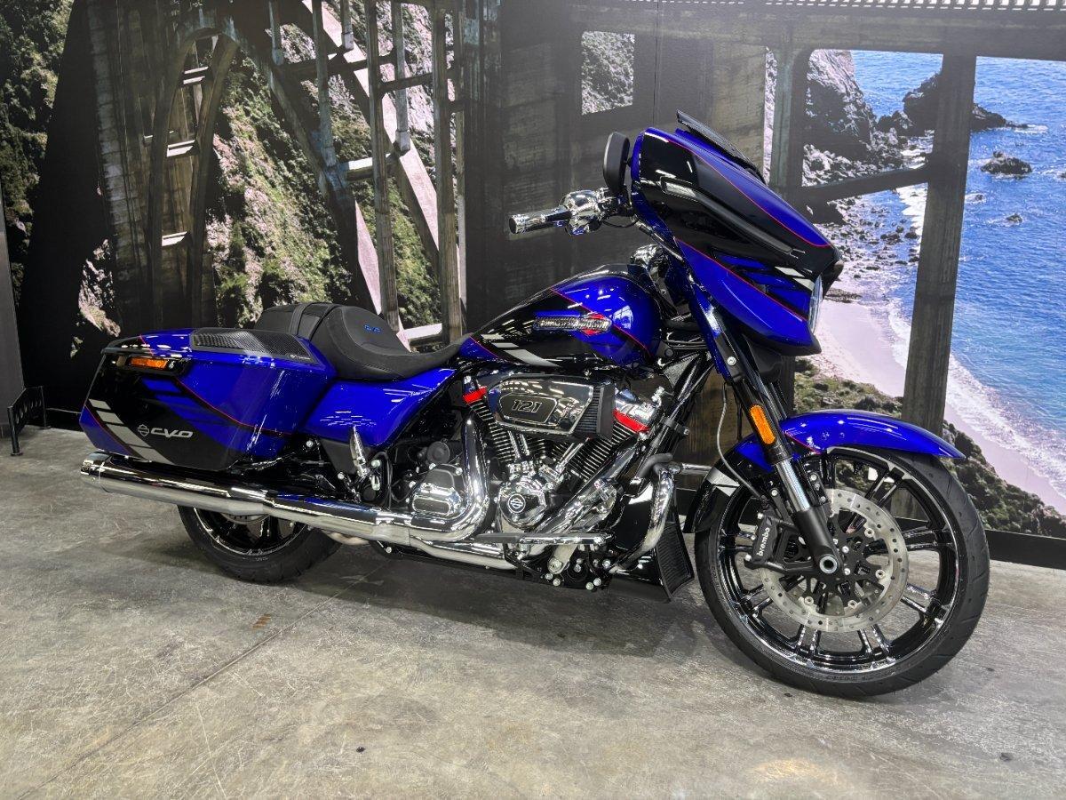 2025 HARLEY-DAVIDSON FLHXSE CVO STREET GLIDE (121) TOURER