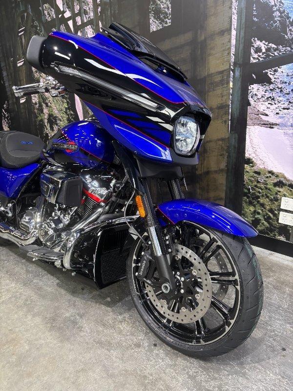 2025 HARLEY-DAVIDSON FLHXSE CVO STREET GLIDE (121) TOURER