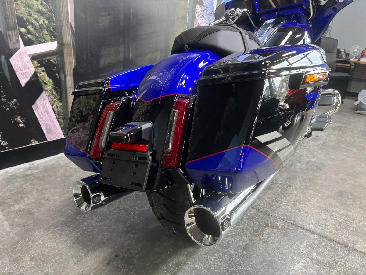 2025 HARLEY-DAVIDSON FLHXSE CVO STREET GLIDE (121) TOURER