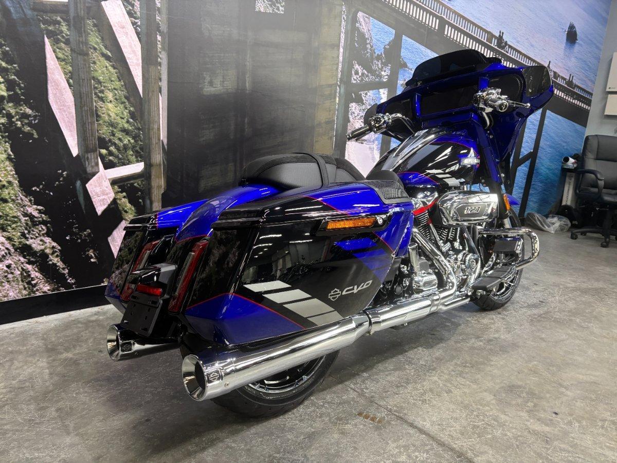 2025 HARLEY-DAVIDSON FLHXSE CVO STREET GLIDE (121) TOURER
