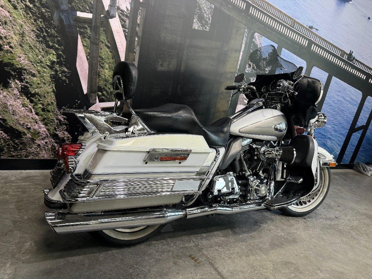 2009 HARLEY-DAVIDSON FLHTCU ULTRA CLASSIC E/GLIDE CRUISER