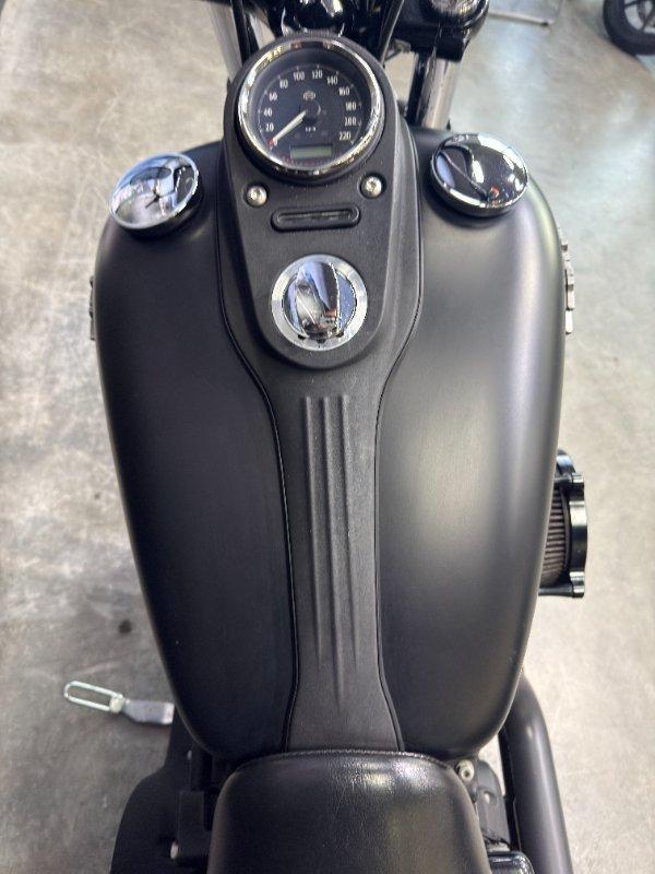 2016 HARLEY-DAVIDSON FXDB STREET BOB CRUISER