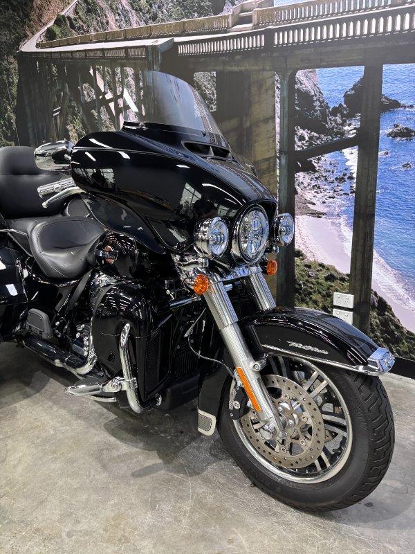 2024 HARLEY-DAVIDSON FLHTCUTG TRI GLIDE U/CLC 114 TRIKE
