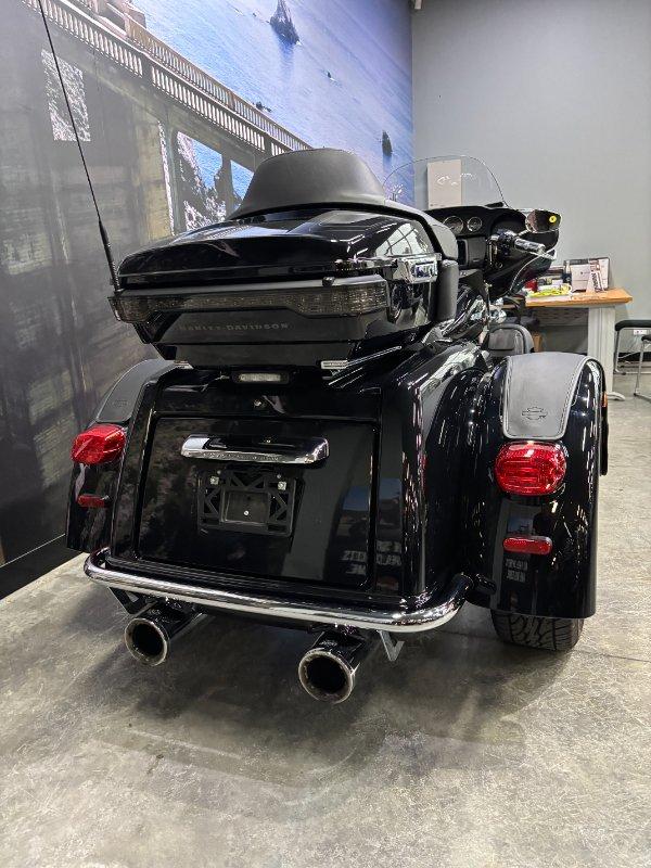2024 HARLEY-DAVIDSON FLHTCUTG TRI GLIDE U/CLC 114 TRIKE