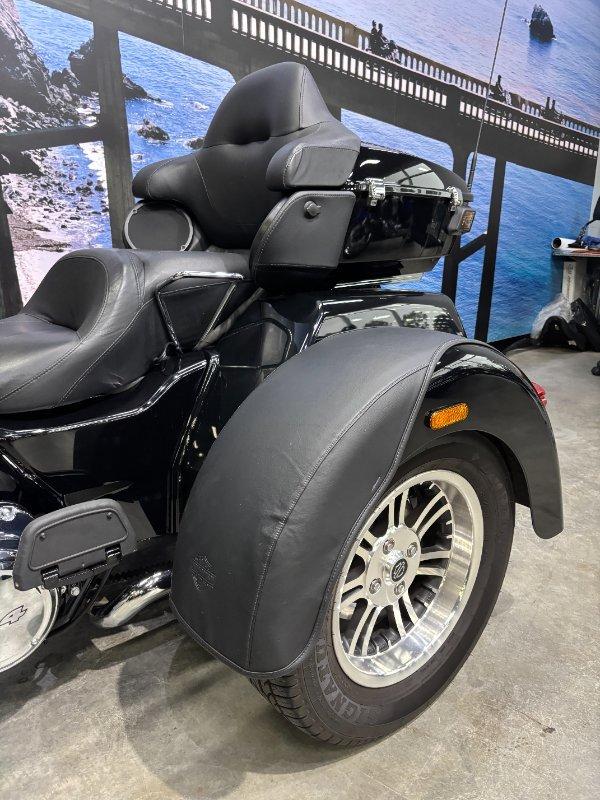 2024 HARLEY-DAVIDSON FLHTCUTG TRI GLIDE U/CLC 114 TRIKE