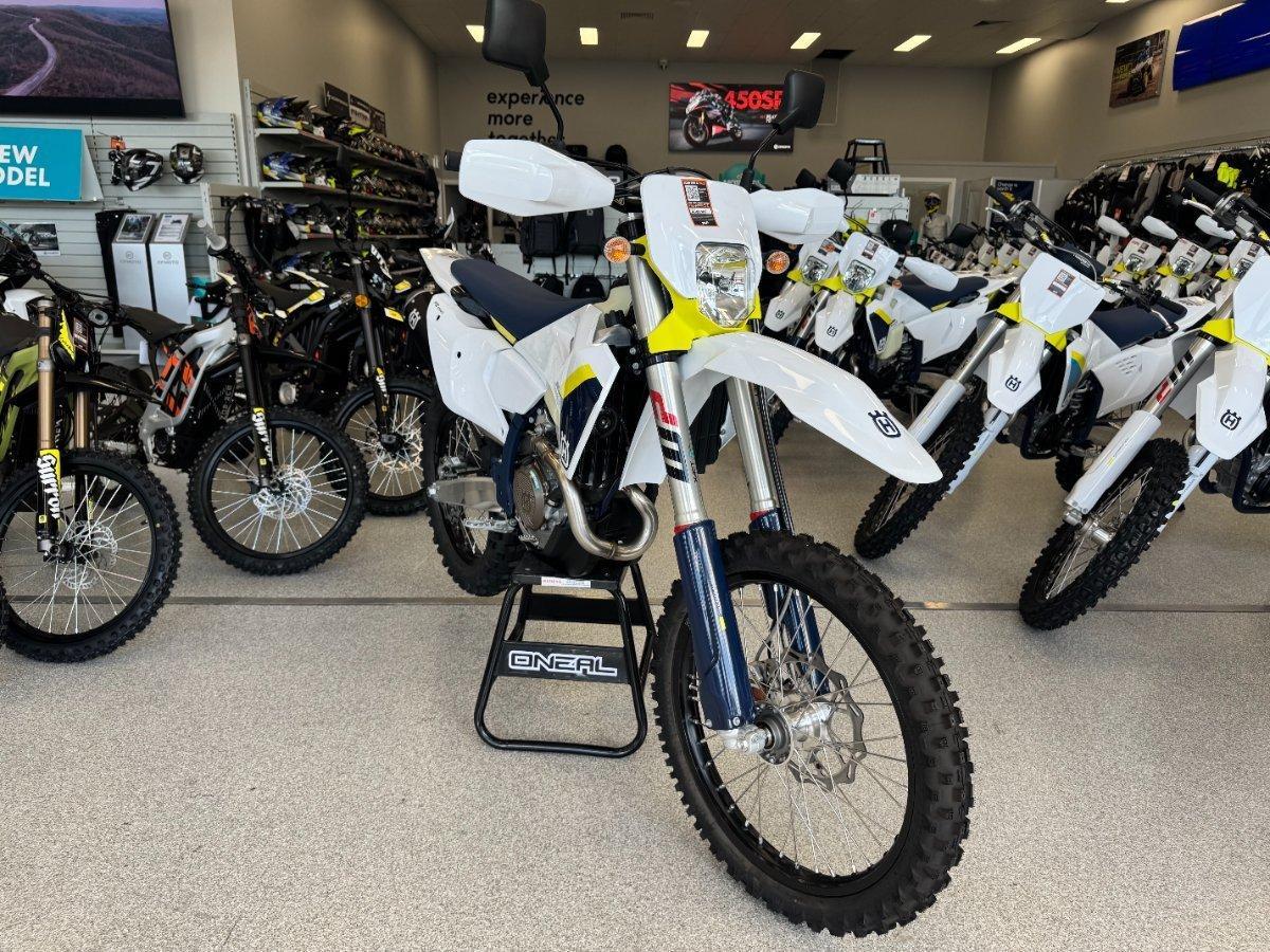 2025 HUSQVARNA FE250 ENDURO