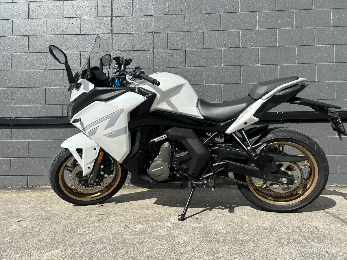 2023 CF MOTO 650 GT ABS ROAD