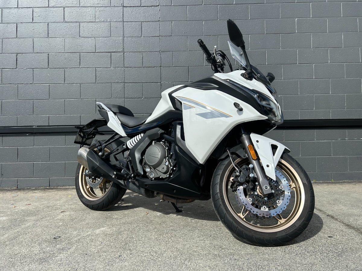 2023 CF MOTO 650 GT ABS ROAD