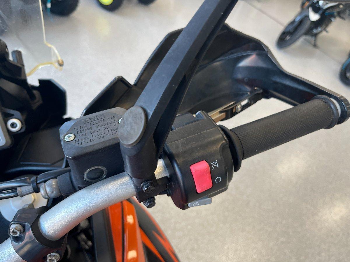 2016 KTM 1050 ADVENTURE DUAL SPORTS