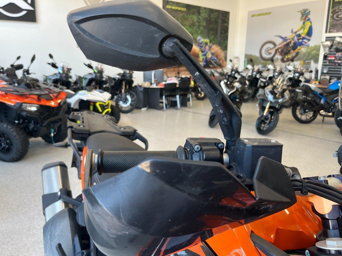 2016 KTM 1050 ADVENTURE DUAL SPORTS