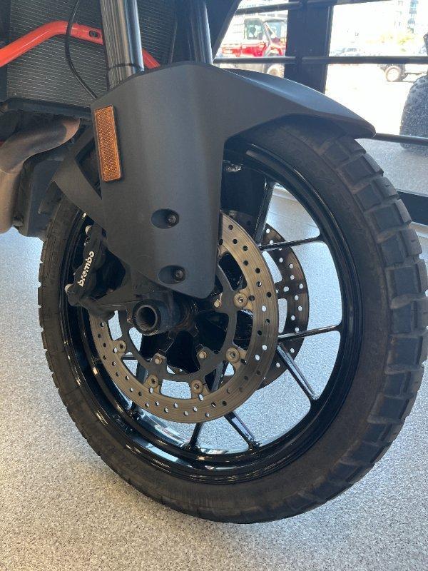 2016 KTM 1050 ADVENTURE DUAL SPORTS