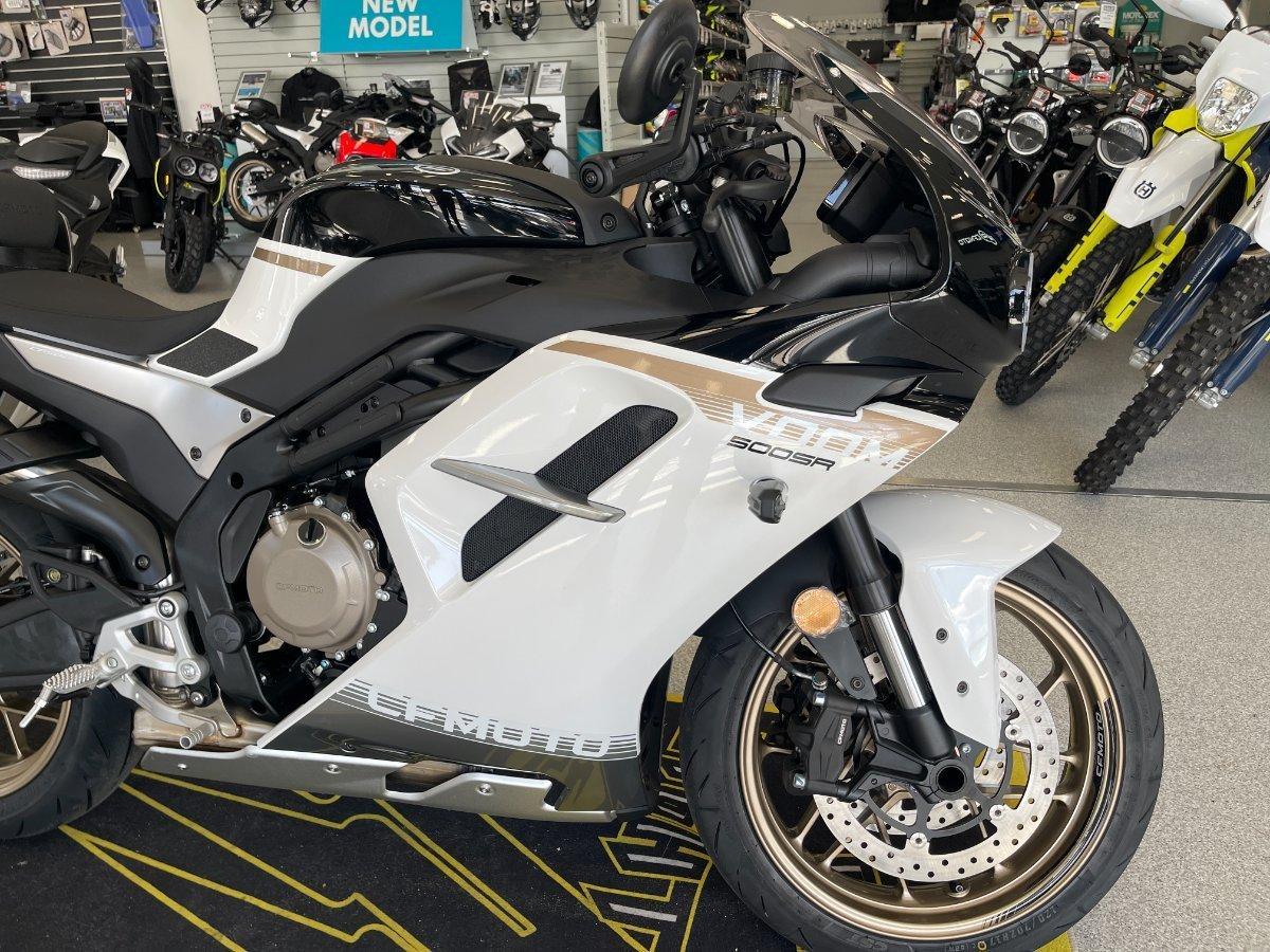 2025 CF MOTO 500 SR VOOM SPORTS