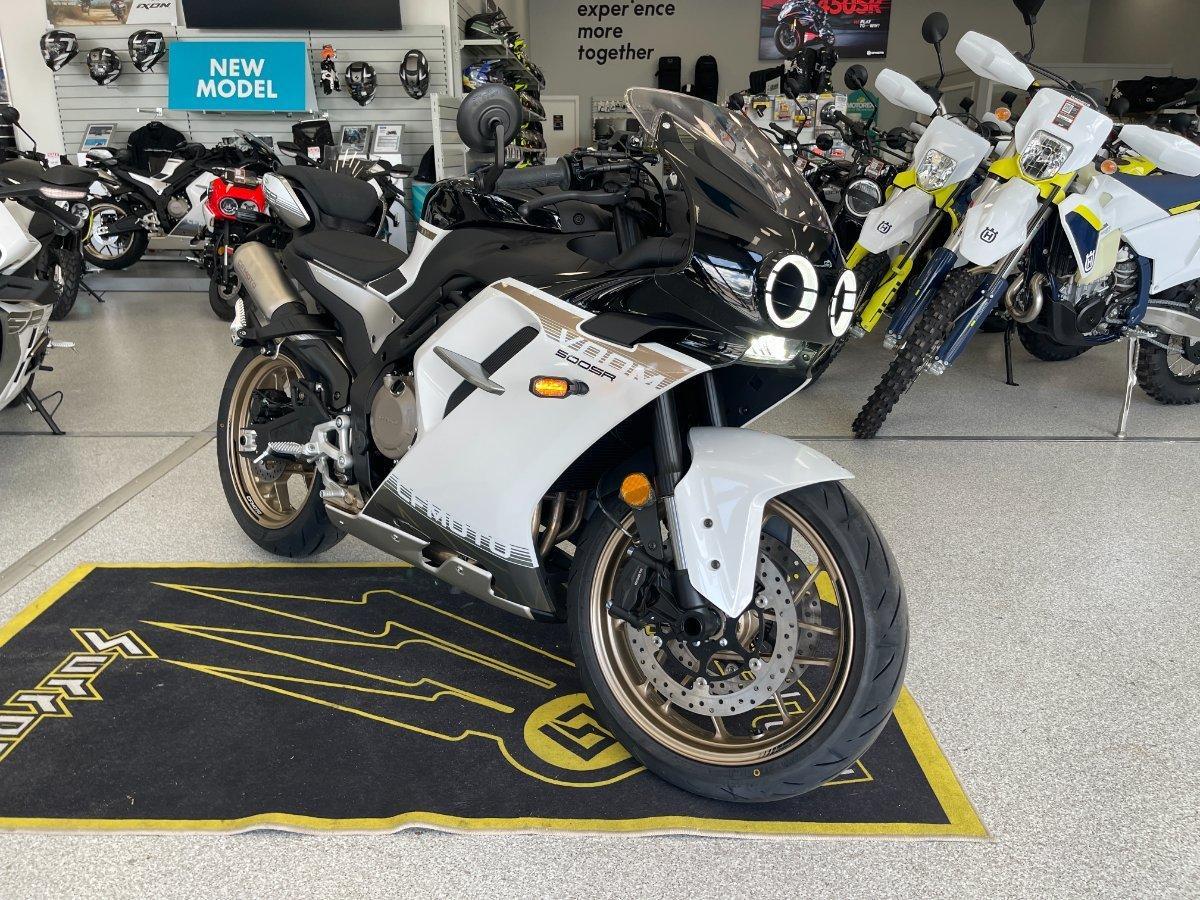 2025 CF MOTO 500 SR VOOM SPORTS