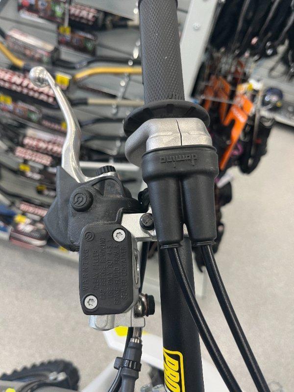 2025 HUSQVARNA FC350 MOTOCROSS