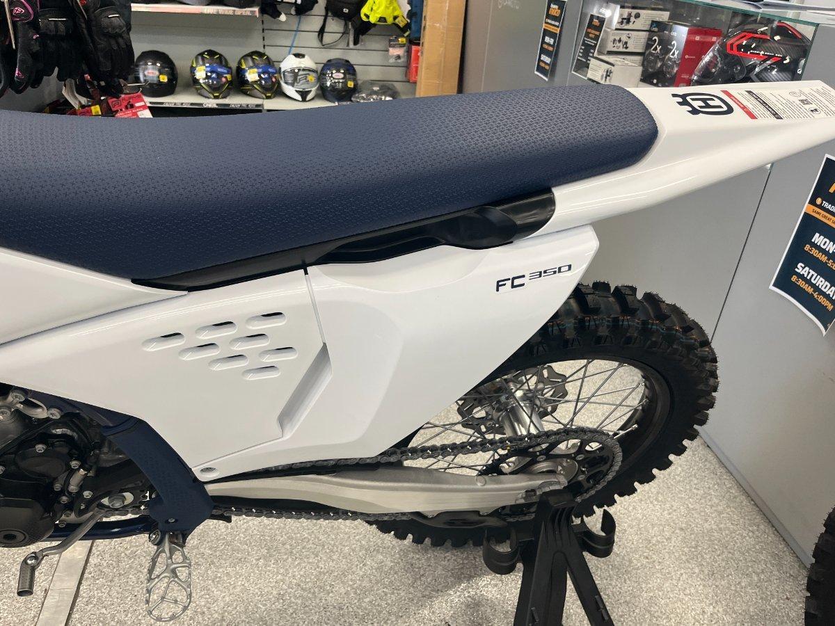 2025 HUSQVARNA FC350 MOTOCROSS