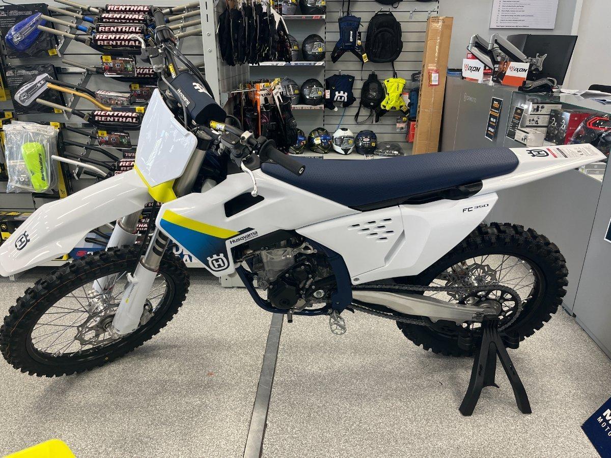 2025 HUSQVARNA FC350 MOTOCROSS