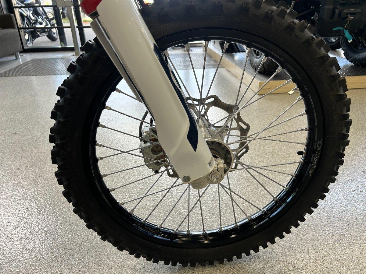 2024 HUSQVARNA FE450 ENDURO