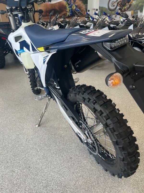 2025 HUSQVARNA FE250 ENDURO