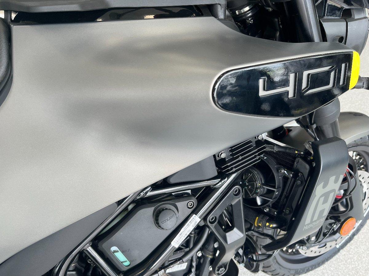 2025 HUSQVARNA SVARTPILEN 401 ROAD