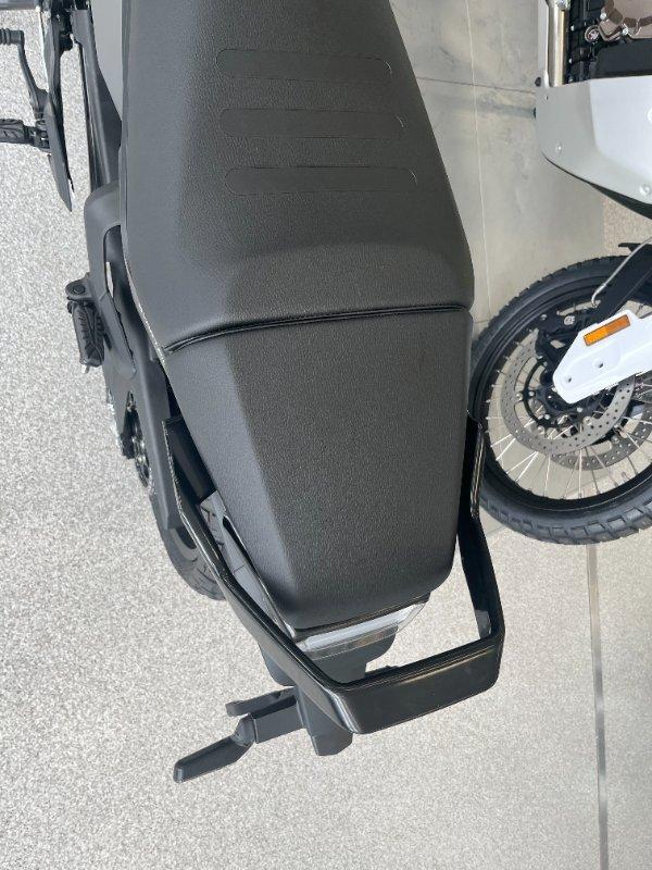 2025 HUSQVARNA SVARTPILEN 401 ROAD