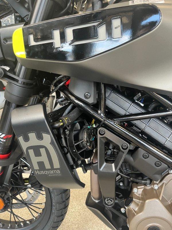 2025 HUSQVARNA SVARTPILEN 401 ROAD