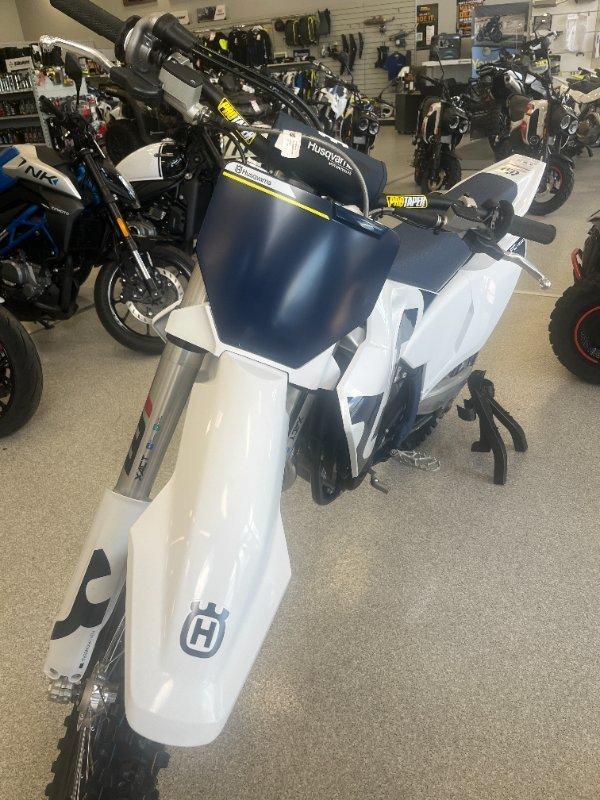 2026 HUSQVARNA FE450 ENDURO