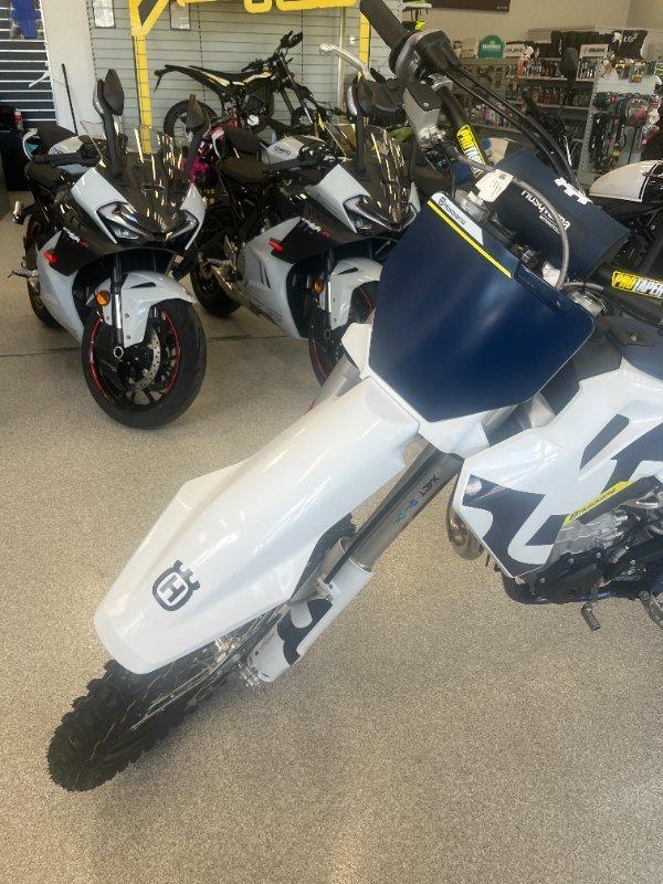 2026 HUSQVARNA FE450 ENDURO