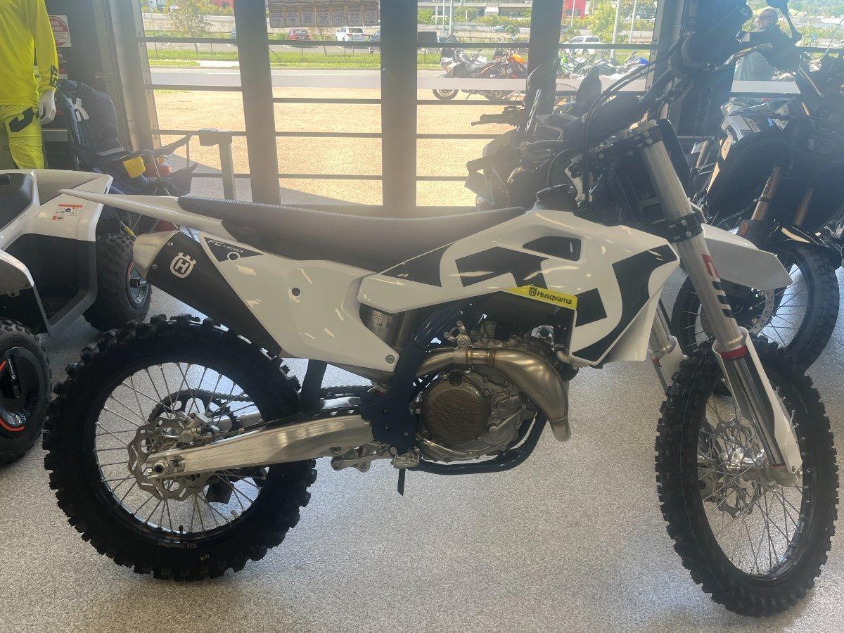 2026 HUSQVARNA FE450 ENDURO
