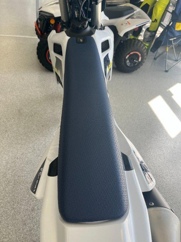 2026 HUSQVARNA FC450 MOTOCROSS