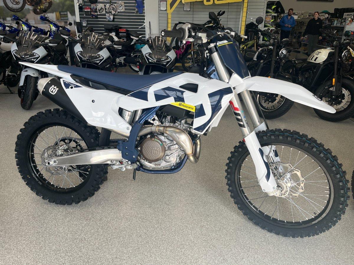 2026 HUSQVARNA FC450 MOTOCROSS