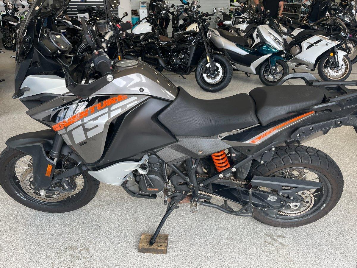 2013 KTM 1190 ADVENTURE EDS DUAL SPORTS