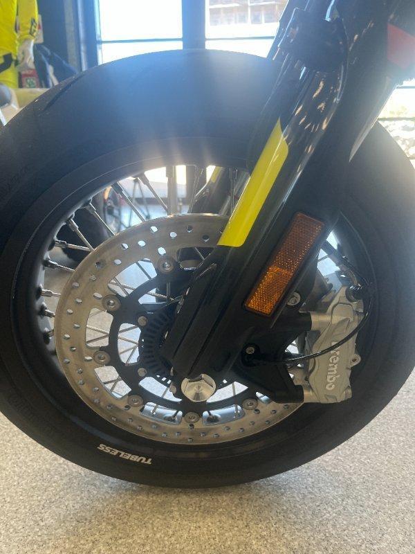 2025 HUSQVARNA 701 SUPERMOTO SUPERMOTARD