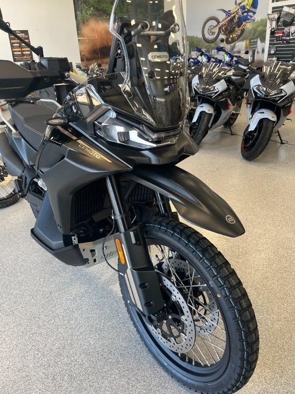 2025 CF MOTO 800 MT-X DUAL SPORTS