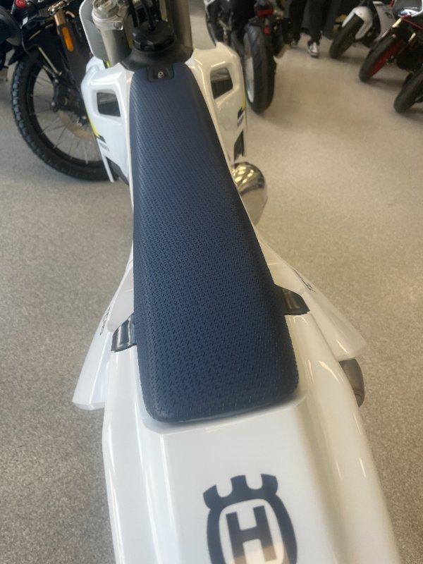 2026 HUSQVARNA TC85 (19/16) MOTOCROSS