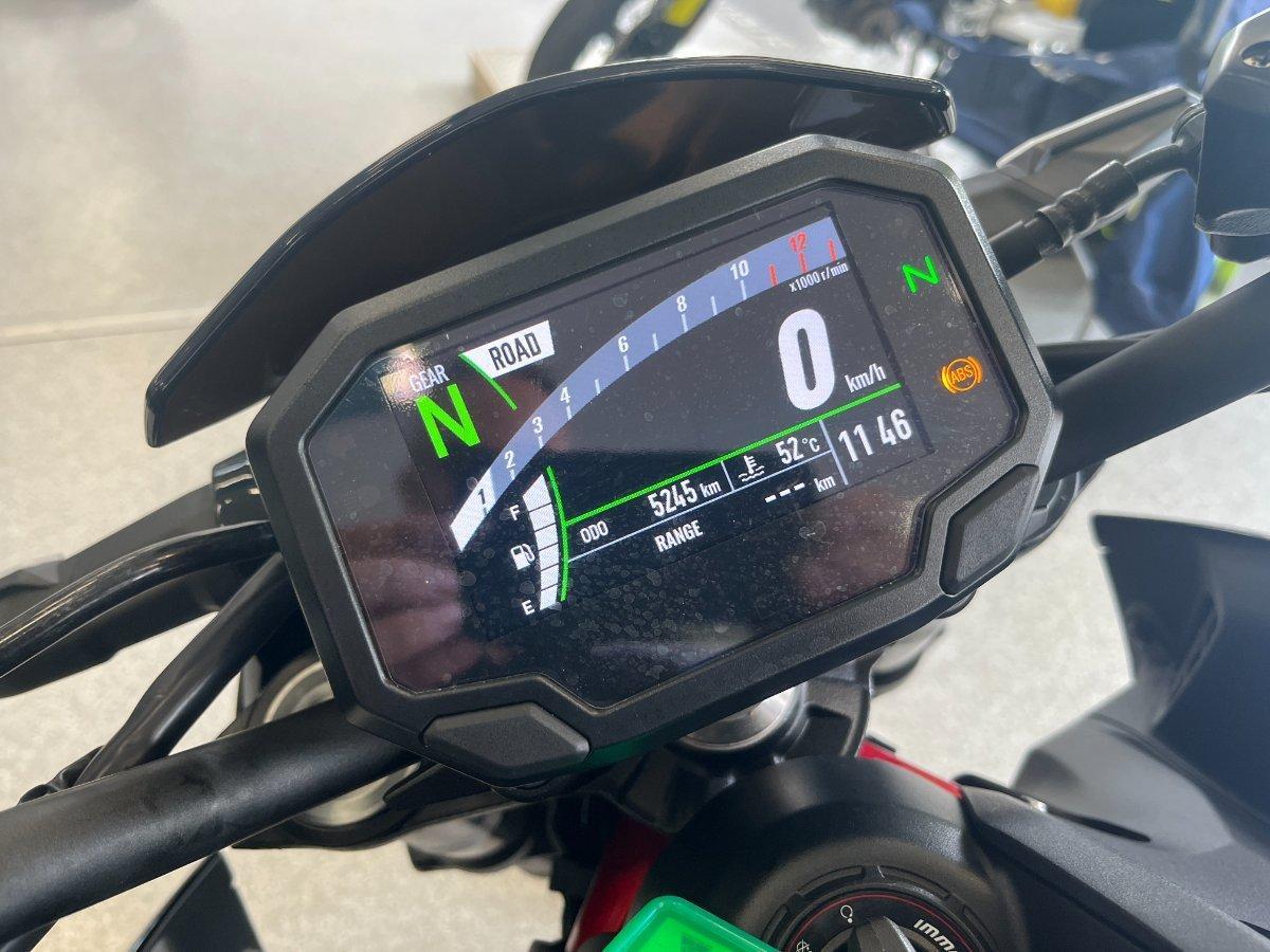 2024 KAWASAKI Z900 (ZR900) SPORTS