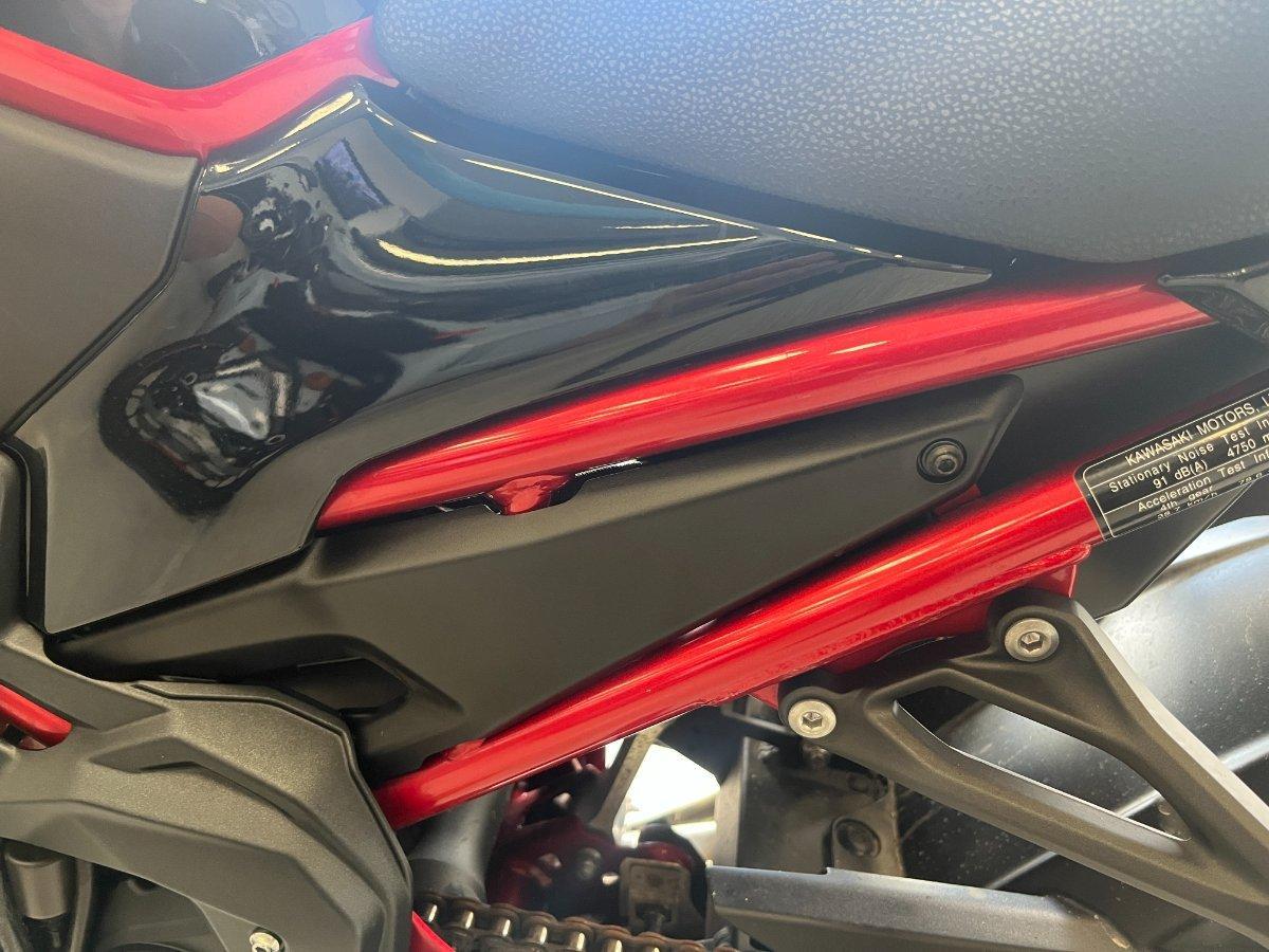2024 KAWASAKI Z900 (ZR900) SPORTS