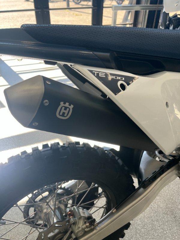 2026 HUSQVARNA TE300 ENDURO