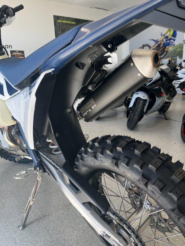2026 HUSQVARNA TE300 ENDURO