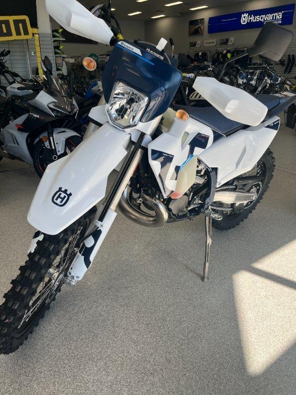 2026 HUSQVARNA TE300 ENDURO