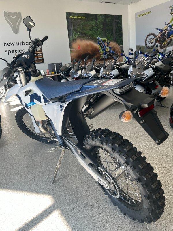 2026 HUSQVARNA TE300 ENDURO