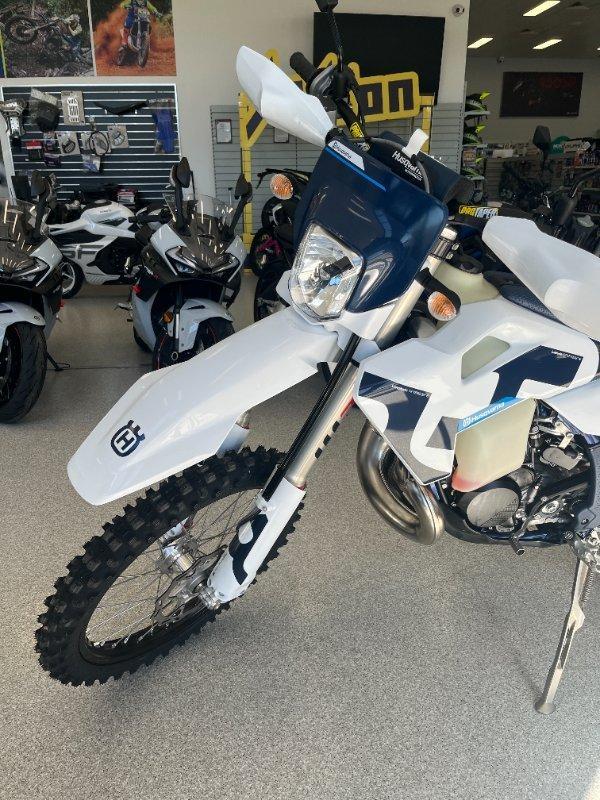2026 HUSQVARNA TE300 ENDURO