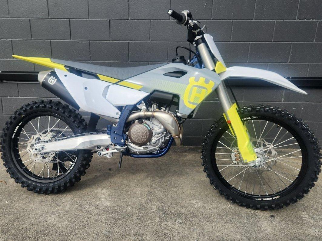 2026 HUSQVARNA FC450 MOTOCROSS