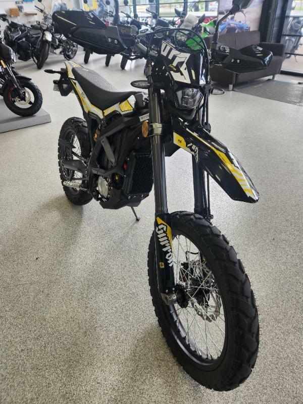 2025 SUR-RON ULTRA BEE R TRAIL